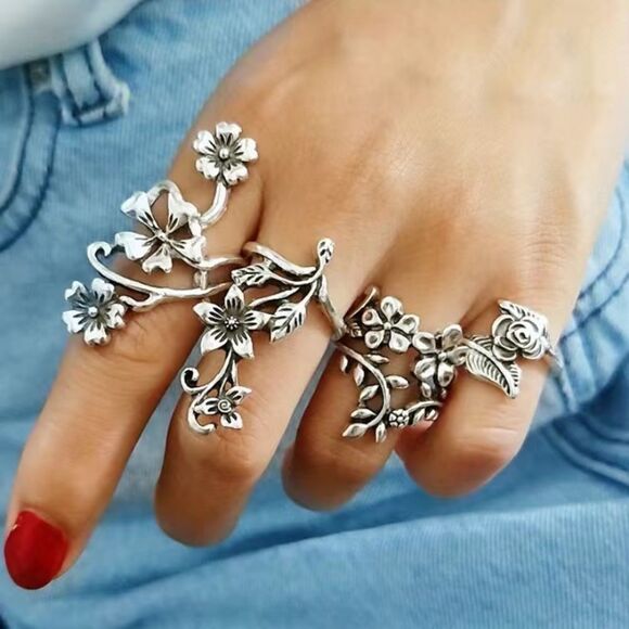 ✨🌸BoHo Silver Spiral Flower Wrap Ring Set 4pcs🌸✨ - Picture 1 of 12